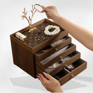 Belle Boîte à Bijoux en bois