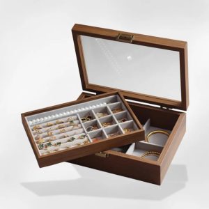 boîte à bijoux en bois clair