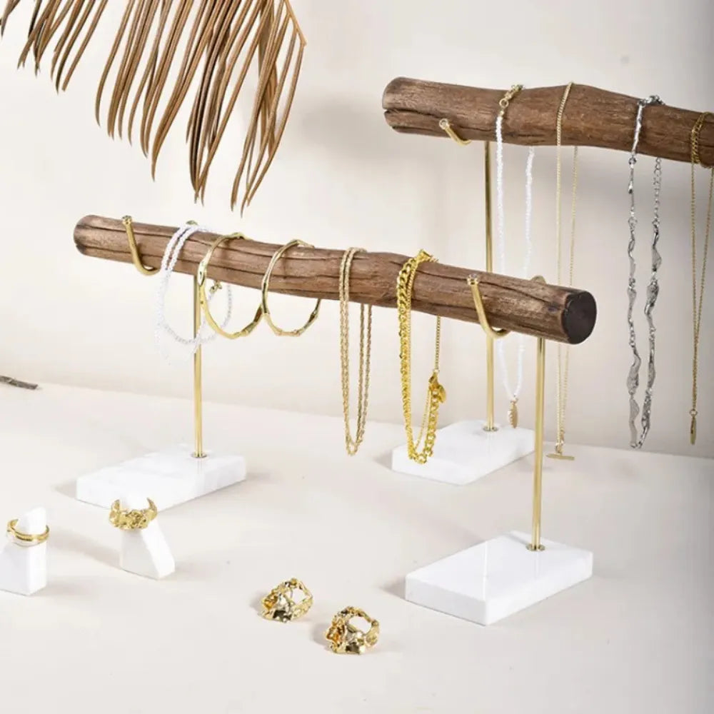 support à bijoux en bois naturel