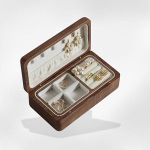 boîte à bijoux en bois