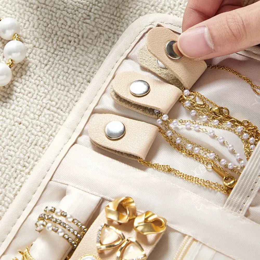 pochette bijoux compacte